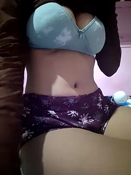 Snapshot of cute_riya_11 chatting on June 3, 2026, 6:05 am cute riya 11 online show from June 3, 2026, 6:05 am