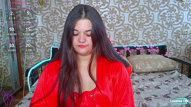 Snapshot of ElisesMuse chatting on July 16, 2026, 12:33 pm ElisesMuse online show from July 16, 2026, 12:33 pm