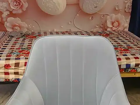 Snapshot of your-ishika chatting on July 11, 2026, 12:46 am your-ishika online show from July 11, 2026, 12:46 am