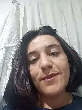 Snapshot of lulu_1546 chatting on May 29, 2026, 12:52 am lulu 1546 online show from May 29, 2026, 12:52 am