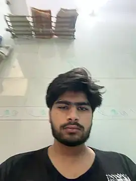Snapshot of funwithchinuu chatting on May 25, 2026, 9:21 pm funwithchinuu online show from May 25, 2026, 9:21 pm