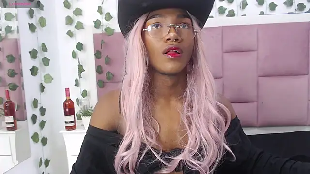 Snapshot of Elektraqueen1 chatting on May 29, 2026, 7:23 pm Elektraqueen1 online show from May 29, 2026, 7:23 pm