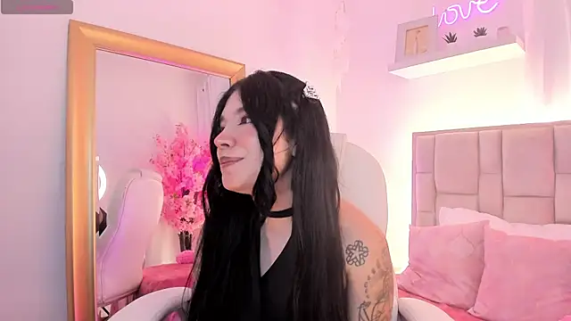Snapshot of Isis_waifu_ chatting on May 28, 2026, 5:05 am Isis waifu online show from May 28, 2026, 5:05 am