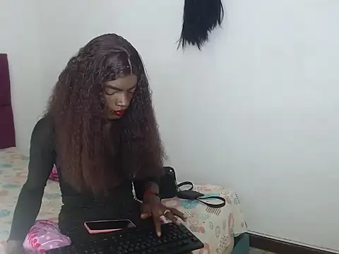 Snapshot of kenia_nihiara chatting on June 7, 2026, 6:17 am kenia nihiara online show from June 7, 2026, 6:17 am