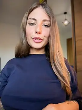 Snapshot of vanessabaddie chatting on June 1, 2026, 4:58 am vanessabaddie online show from June 1, 2026, 4:58 am