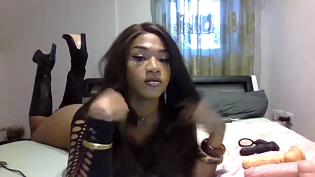 Loren4a online show from July 2, 2026, 7:31 pm