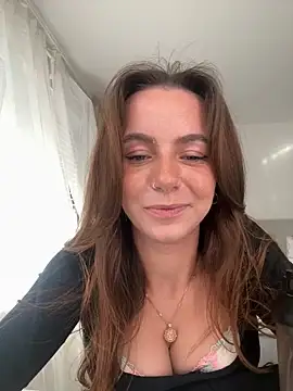 Cherry-Bean online show from June 29, 2026, 5:24 pm