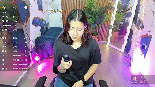 Snapshot of Zyra_tay chatting on July 3, 2026, 11:38 am Zyra tay online show from July 3, 2026, 11:38 am