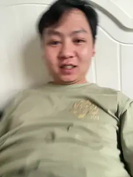 xiaoyi- online show from May 26, 2026, 11:01 pm