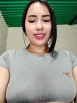 Snapshot of shantall_cute chatting on May 31, 2026, 6:42 pm shantall cute online show from May 31, 2026, 6:42 pm