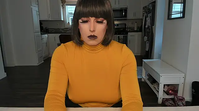 Danielle tv33 online show from December 13, 2024, 5:43 pm