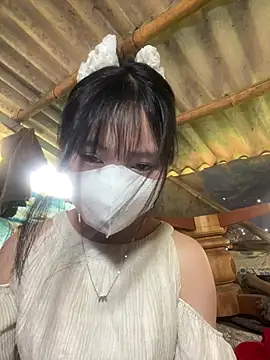 Snapshot of BabyLyly20 chatting on June 1, 2026, 12:01 am BabyLyly20 online show from June 1, 2026, 12:01 am