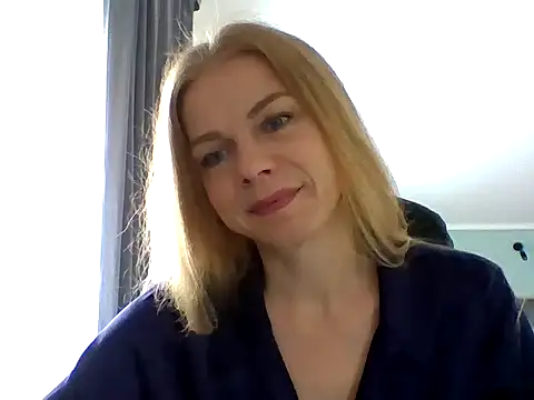 Snapshot of Tina5394 chatting on June 14, 2026, 5:20 am Tina5394 online show from June 14, 2026, 5:20 am
