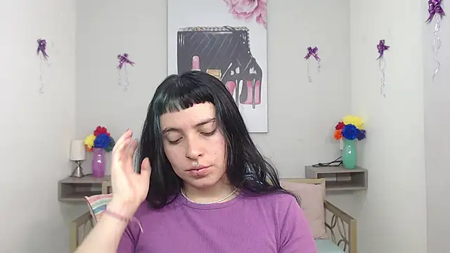 Snapshot of _sofia_smth_xx chatting on July 3, 2026, 1:39 pm sofia smth xx online show from July 3, 2026, 1:39 pm