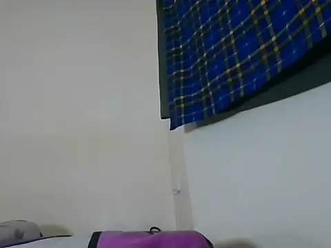 Snapshot of prettyqueenh chatting on May 29, 2026, 4:21 am prettyqueenh online show from May 29, 2026, 4:21 am