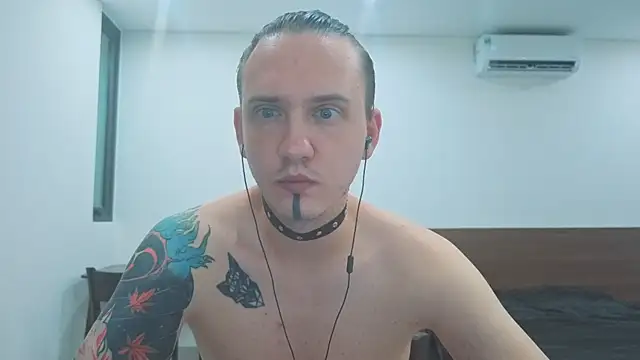Silent Stitch online show from July 17, 2026, 1:34 am
