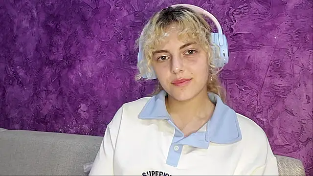 dewdop online show from June 3, 2026, 5:07 pm