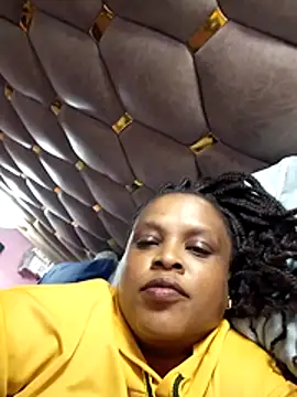 Snapshot of Melissafacts chatting on July 18, 2026, 8:07 am Melissafacts online show from July 18, 2026, 8:07 am