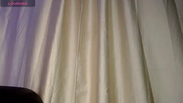 Snapshot of Vic_cooper chatting on June 9, 2026, 9:21 am Vic cooper online show from June 9, 2026, 9:21 am
