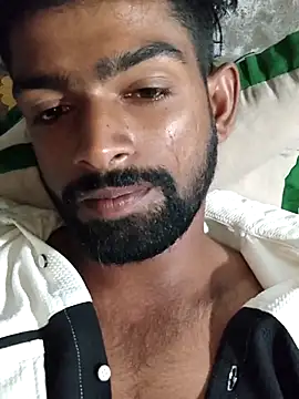 cute boyy01 online show from July 22, 2026, 7:49 pm