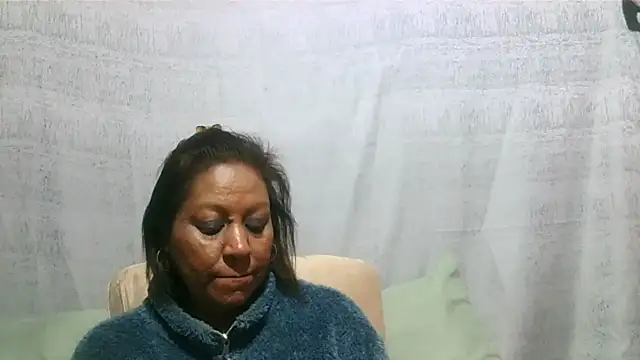 Snapshot of IndianSexyMilf69 chatting on July 6, 2026, 5:15 am IndianSexyMilf69 online show from July 6, 2026, 5:15 am