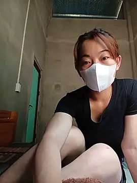-Trinina- online show from June 14, 2026, 5:20 am