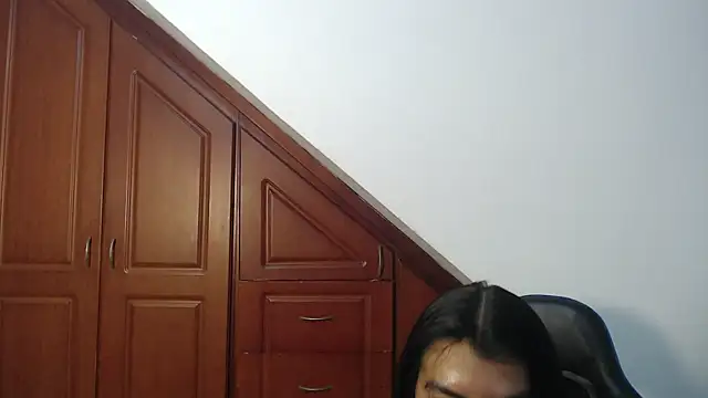 Snapshot of Slendy_club chatting on July 6, 2026, 9:17 pm Slendy club online show from July 6, 2026, 9:17 pm