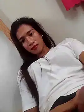 Snapshot of sensual_ashley2002 chatting on June 23, 2026, 2:20 am sensual ashley2002 online show from June 23, 2026, 2:20 am