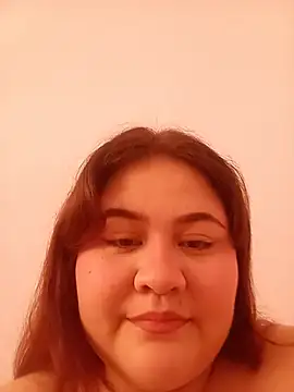 VeryGirlhot online show from June 20, 2026, 9:39 pm