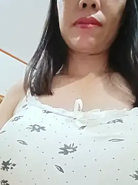 Snapshot of -Maya-a chatting on July 14, 2026, 11:05 am -Maya-a online show from July 14, 2026, 11:05 am