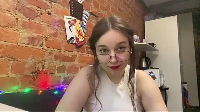 Snapshot of DaliLove chatting on May 31, 2026, 6:09 pm DaliLove online show from May 31, 2026, 6:09 pm