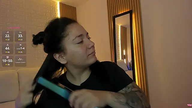 Snapshot of rebecaa_grey chatting on June 27, 2026, 2:44 pm rebecaa grey online show from June 27, 2026, 2:44 pm