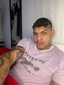 Tatuadomoreno23cm online show from June 3, 2026, 10:51 am