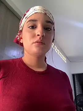 Snapshot of Aishas00 chatting on June 4, 2026, 4:35 pm Aishas00 online show from June 4, 2026, 4:35 pm