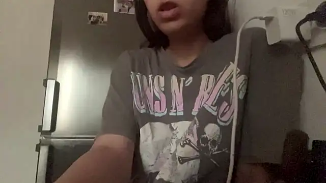 Snapshot of SindyKay chatting on June 18, 2026, 5:08 am SindyKay online show from June 18, 2026, 5:08 am