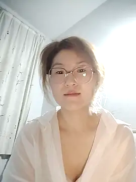 gaoyan880526 online show from May 31, 2026, 4:25 pm