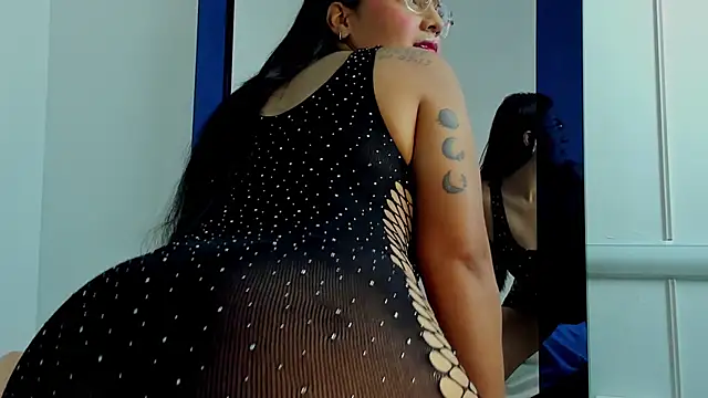 Soficabrera online show from June 4, 2026, 9:54 pm