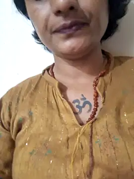Miss-kuhu online show from June 6, 2026, 7:51 pm