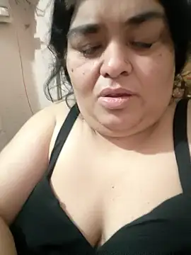 simranjeet kaur69 online show from June 1, 2026, 7:37 pm