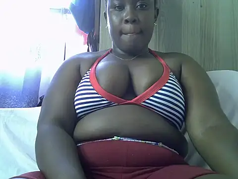 Snapshot of Sweetass-B chatting on June 1, 2026, 12:07 pm Sweetass-B online show from June 1, 2026, 12:07 pm