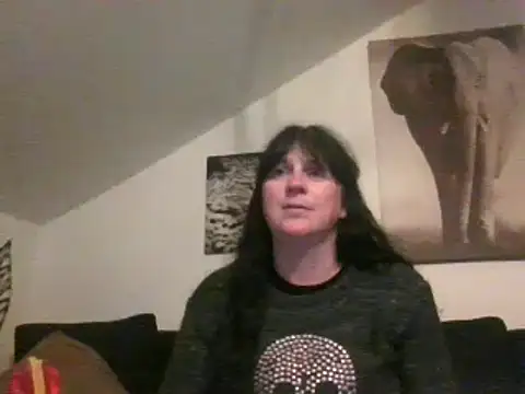 sexujuly88 online show from October 6, 2025, 9:01 pm