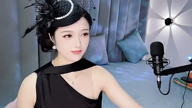 Snapshot of Momo-Wow chatting on June 25, 2026, 6:07 am Momo-Wow online show from June 25, 2026, 6:07 am