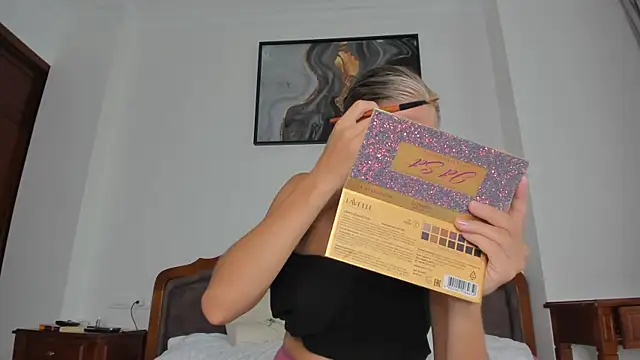 SofiClimbing online show from September 27, 2025, 6:18 am