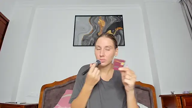 SofiClimbing online show from November 22, 2025, 9:41 am