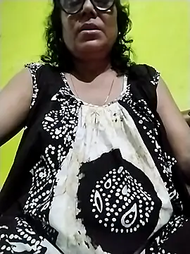chatterjeesayani567 online show from July 20, 2026, 9:56 am