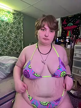 Snapshot of MollyStonez4200 chatting on June 9, 2026, 6:30 pm MollyStonez4200 online show from June 9, 2026, 6:30 pm