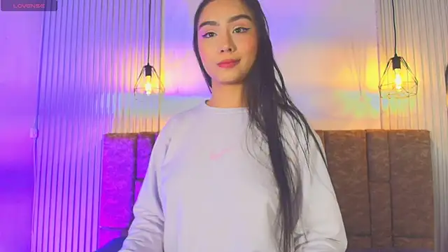 Snapshot of KENNIA_SWEETIEE chatting on June 8, 2026, 11:54 am KENNIA SWEETIEE online show from June 8, 2026, 11:54 am