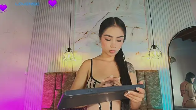 Snapshot of KENNIA_SWEETIEE chatting on July 7, 2026, 10:08 am KENNIA SWEETIEE online show from July 7, 2026, 10:08 am