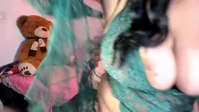 Snapshot of Meganxx1 chatting on January 9, 2026, 3:04 pm Meganxx1 online show from January 9, 2026, 3:04 pm