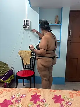Snapshot of dirty_sexcouple chatting on July 1, 2026, 4:40 pm dirty sexcouple online show from July 1, 2026, 4:40 pm